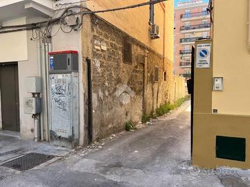 POSTO AUTO A PALERMO