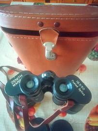 Vecchio binocolo.