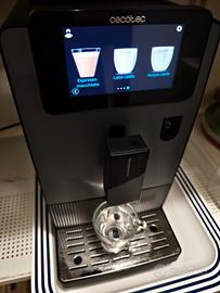 Macchina di caffè automatica 
