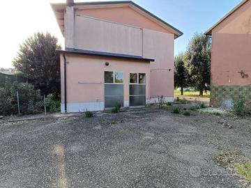 Villa di 488 m² con più di 5 locali e box auto dop