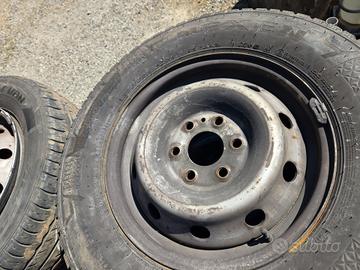 Cerchi in ferro per Iveco Daily 6 fori