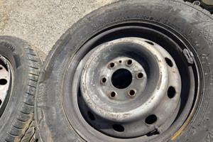 Cerchi in ferro per Iveco Daily 6 fori