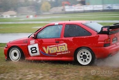 Ford Escort cosworth ala WRC