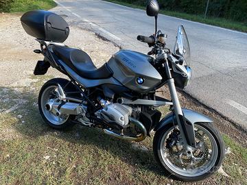 BMW R1200R