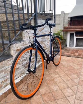 Bici a scatto fisso Unieuro – 80 €