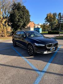 Volvo v90 cross country