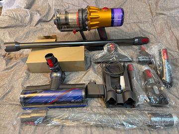 Dyson Aspirapolvere Senza Fili Absolute V12 slim