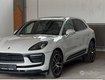 Porsche Macan 2.0-Fuori Strada/Suv 5 Porte