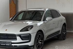 Porsche Macan 2.0-Fuori Strada/Suv 5 Porte