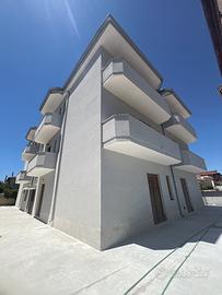 Rif.423 fronte villaggio coppola - appartamenti in