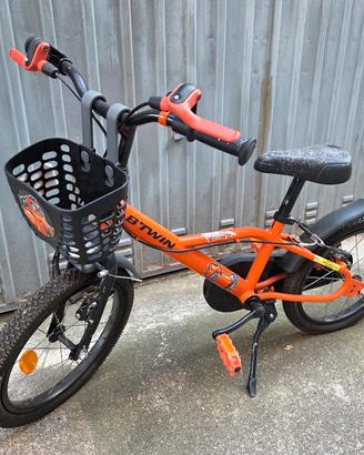 Bici bambino B'Twin 16 pollici con cestino