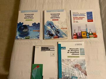 Libri di chimica ITIS