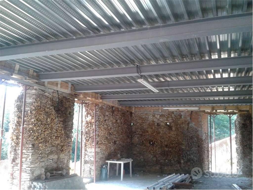 Rustico / Casale di 100 m² con 3 locali e box auto - Vista 4
