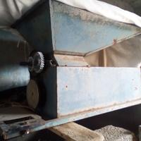 Macina uva / Pigiadiraspatrice