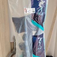 Tutore ginocchio regolabile FGP + stampelle in reg