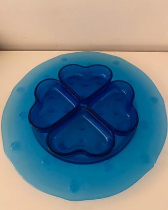 Piatto in vetro martellato con quattro ciotole