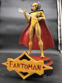Fantaman Fantoman action figure con base