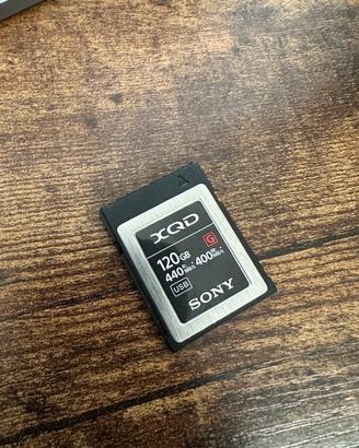 Scheda Sony XQD 120gb classe G