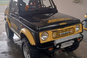 Suzuki SJ 413 Samurai 4X4 PL Autocarro Preparato