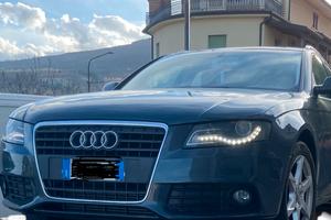 AUDI A4 B8