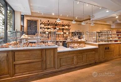 Testaccio, Forno/Bakery 4 vetrine su strada