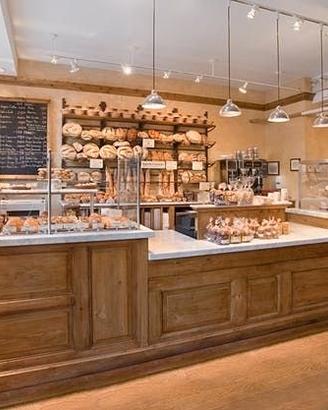 Testaccio, Forno/Bakery 4 vetrine su strada