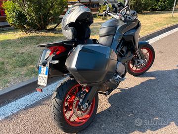 Ducati multistrada V2S 2022