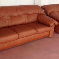Divano 3 posti e 2 posti in pelle