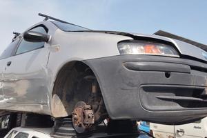 Ricambi FIAT PUNTO 1.2 benzina anno 2000