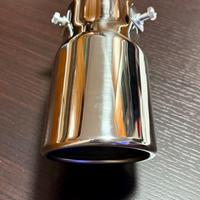 Terminale di scarico cromato pari al nuovo.