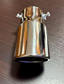 Terminale di scarico cromato pari al nuovo.