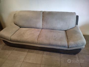Divano moderno elegante