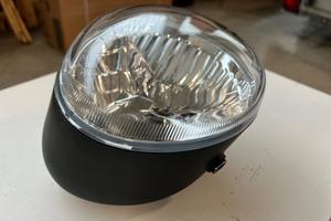 Faro Anteriore  Harley-Davidson V-Rod