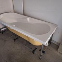 Vacsa da bagno / specchi