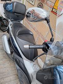 Beverly 300 del 2010