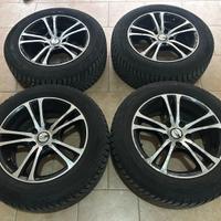 Cerchi in lega 16” + gomme termiche