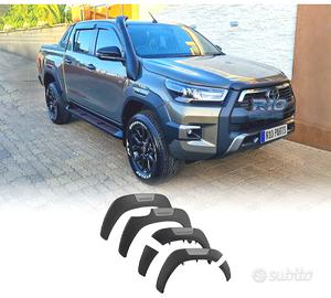 PARAFANGHI PASSARUOTA TOYOTA HILUX REVO 16-21