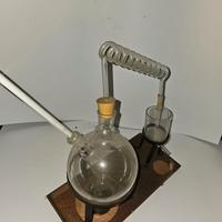 Distillatore in vetro