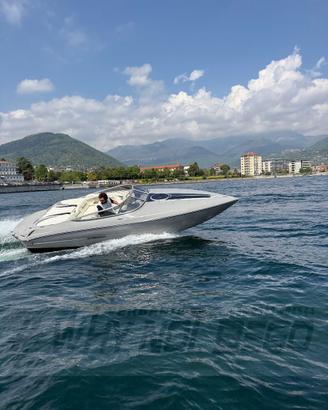 Stingray 225 SC Motoscafo Sportivo