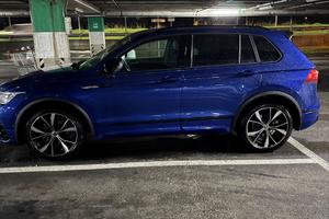 Volkswagen Tiguan R-Line 1.5 DSG