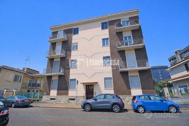 TRILOCALE ANNESSO POSTO AUTO E CANTINA , ZONA P.TA