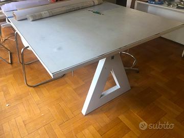 Tavolo tecnico design heron parigi