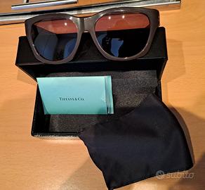 Occhiali da sole donna marca Tiffany
