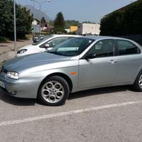 Alfa 156 JTD  turbo diesel 16 V  Distinctive