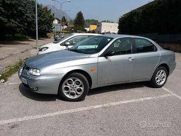 Alfa 156 JTD  turbo diesel 16 V  Distinctive