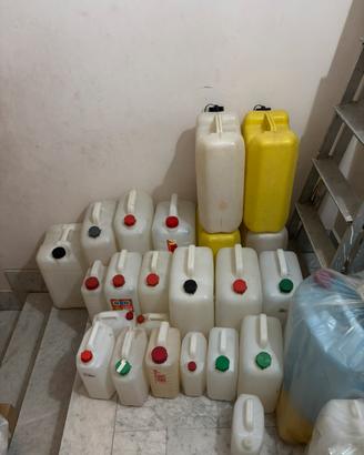 Taniche e fusti in plastica varie misure