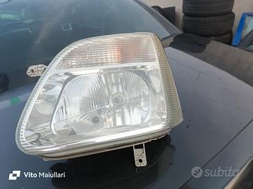 faro anteriore sx Opel Agila Suzuki wagon 