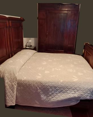 armadio e letto insieme o separatamente