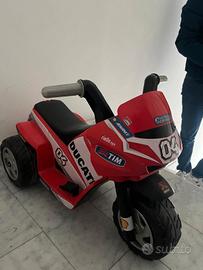 moto giocattolo ducati 