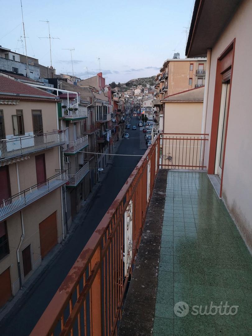 Appartamento – Serradifalco - Vista 2